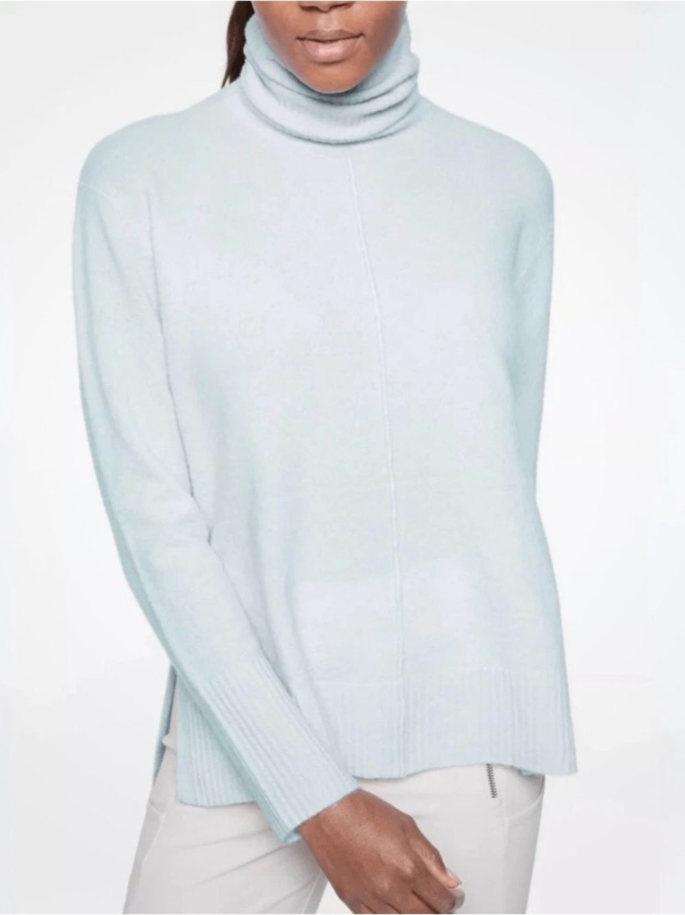 Athleta Transit Soft Turtleneck Sweater in Light Powder Blue Women's size XL